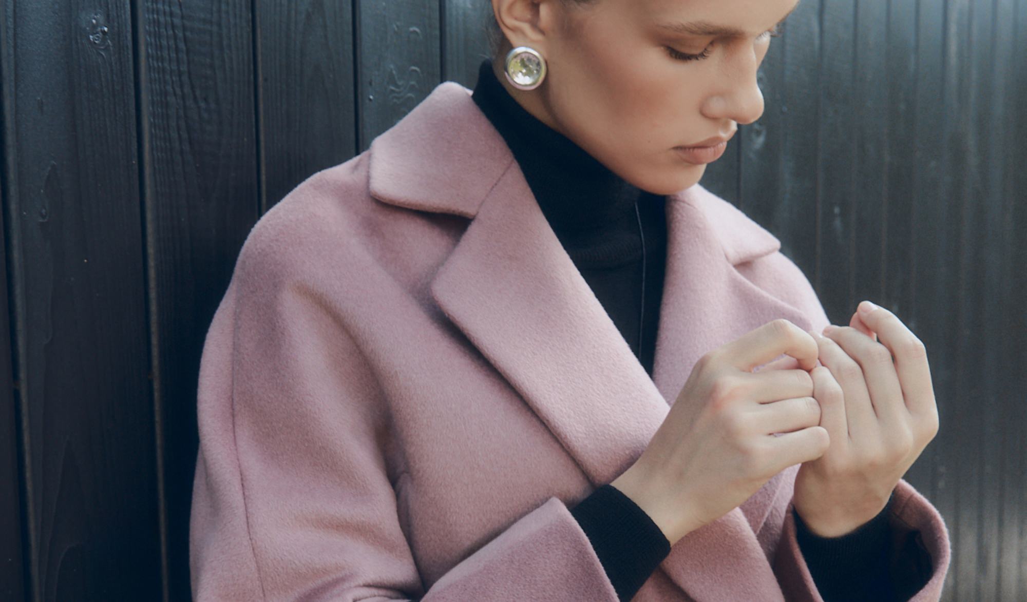 Удаление пятен с шерстяного пальто